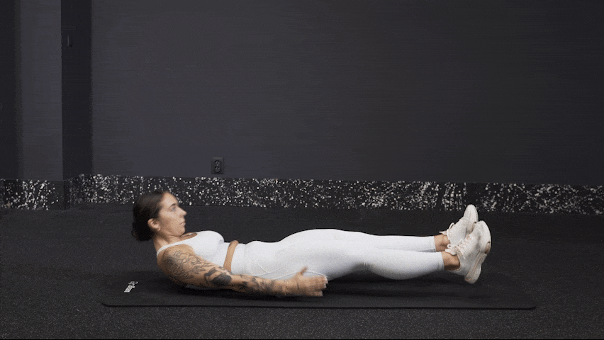 Ćwiczenie sprinter crunch na mięśnie brzucha Ćwiczenie sprinter crunch na mięśnie brzucha