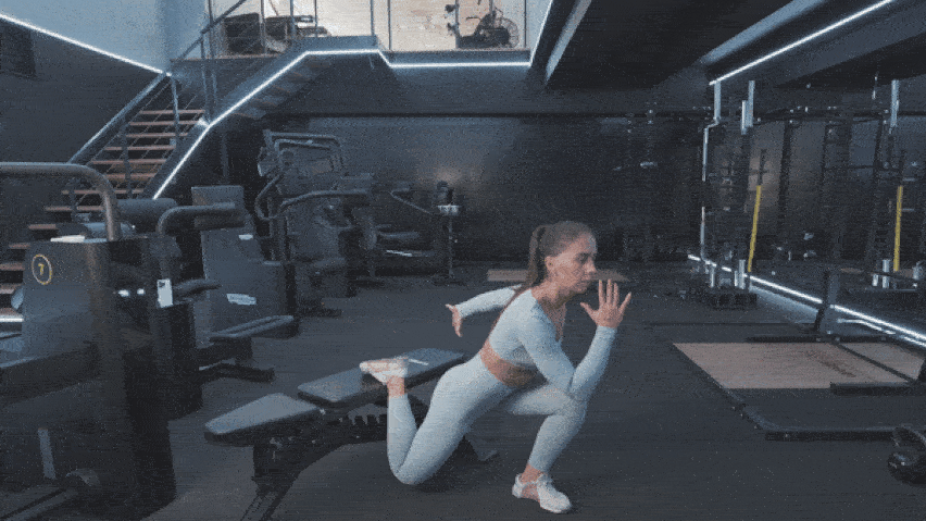 Przysiad bułgarski z wyskokiem Przysiad bułgarski z wyskokiem