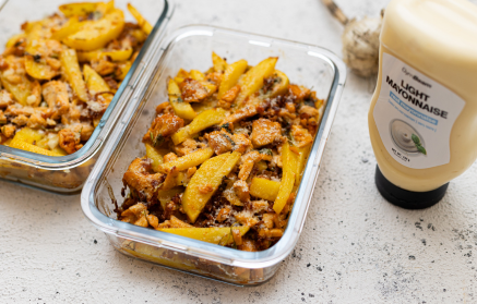 Przepis fitness: Pieczone piersi z kurczaka z ziemniakami i majonezem light