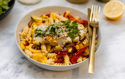 Przepis fitness: Azjatycka sałatka z makaronem