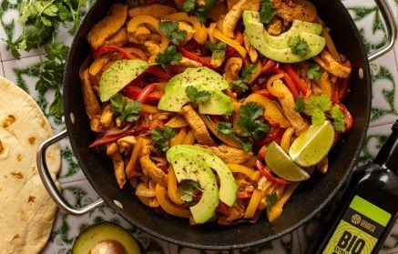 Przepis fitness: Fajitas z kurczakiem