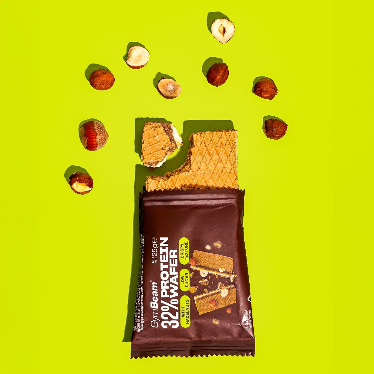 GymBeam 32% Protein Wafer - Waga: 0,4 g | Opakowanie: 16 x 25 g · záber 6