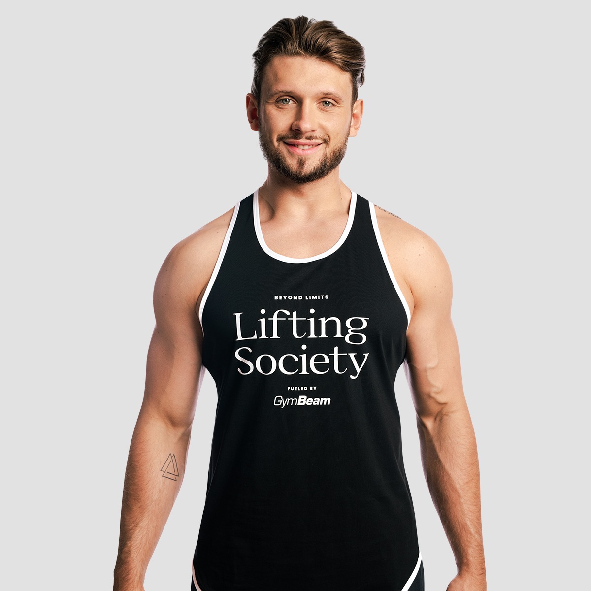 GymBeam Lifting Society Stringer Black - Rozmiar: S | Kolor: Czarny | Waga: 0,141 g | Opakowanie: 130 · záber 6