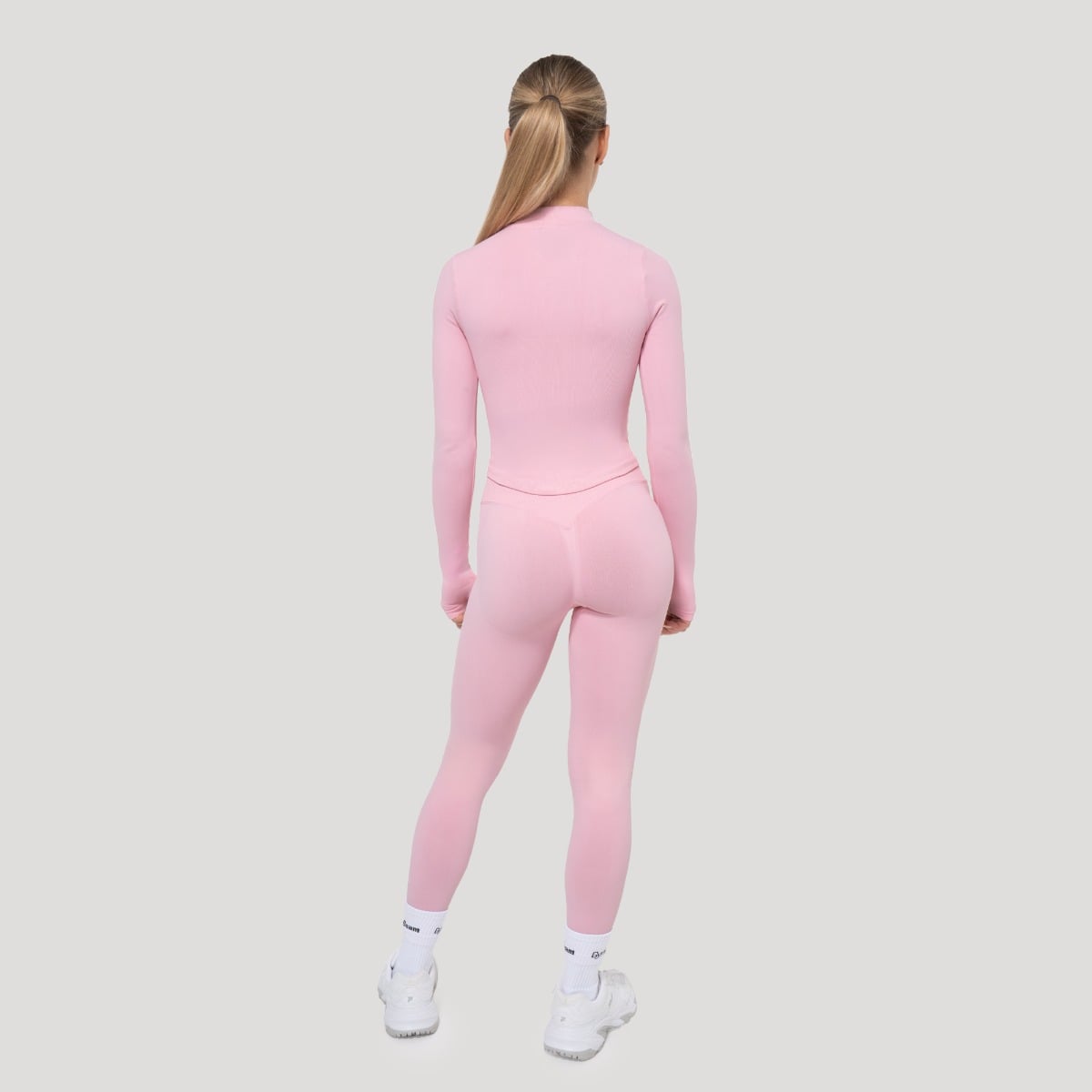 GymBeam Women‘s Luma Sports Top Baby Pink - Rozmiar: XL | Kolor: Różowy | Waga: 0,3 g | Opakowanie: 80 · záber 6