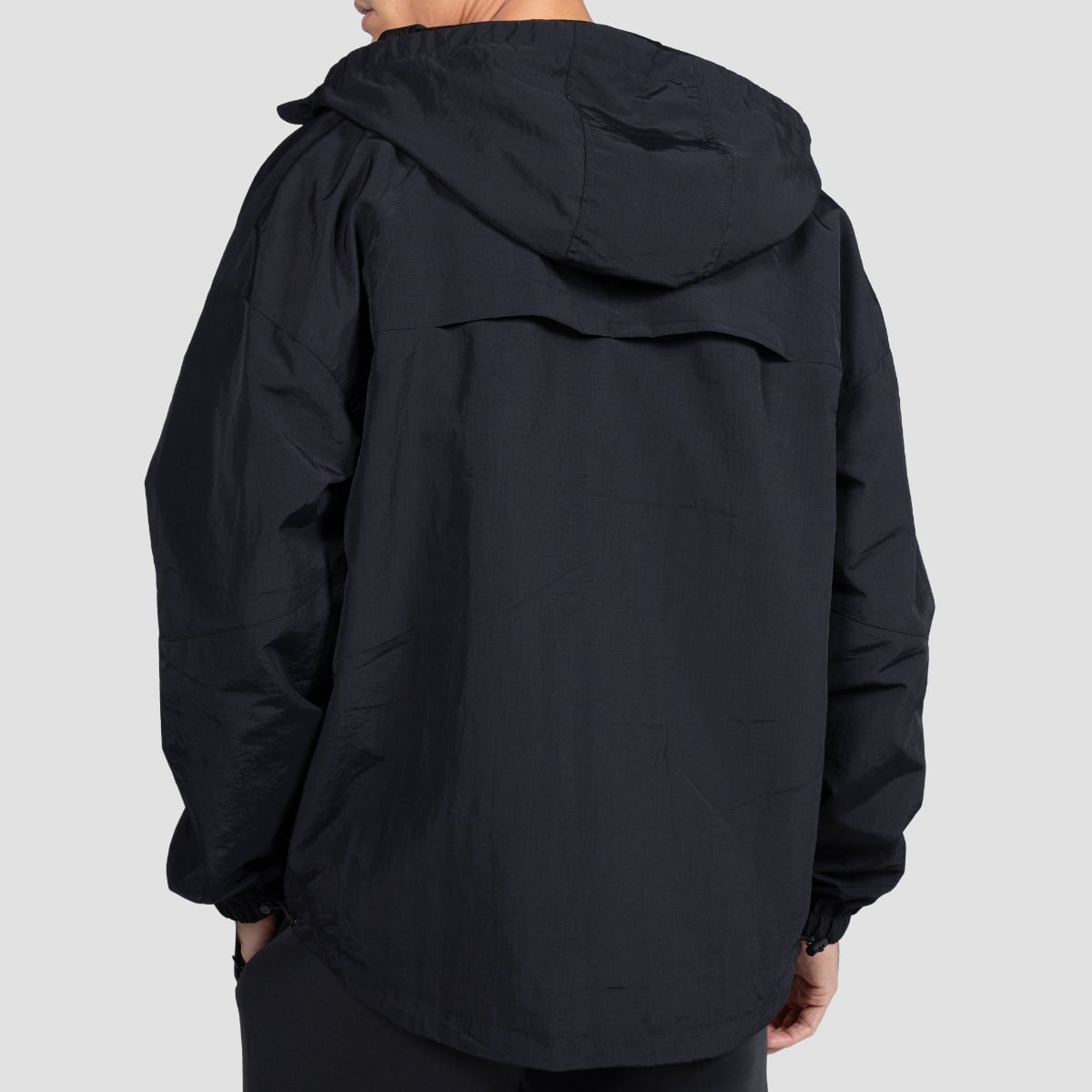 GymBeam Men‘s Relay Jacket Black - Rozmiar: M | Kolor: Czarny | Waga: 0,535 g | Opakowanie: 32 · záber 6