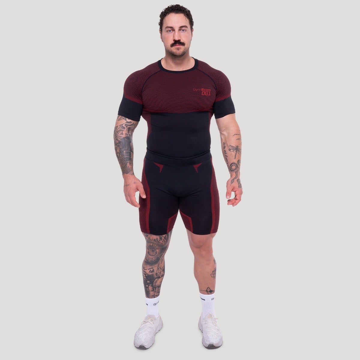 GymBeam OG1 Seamless Shorts Black/Red - Rozmiar: XXL | Kolor: Czarny | Waga: 0,195 g | Opakowanie: 105 · záber 6