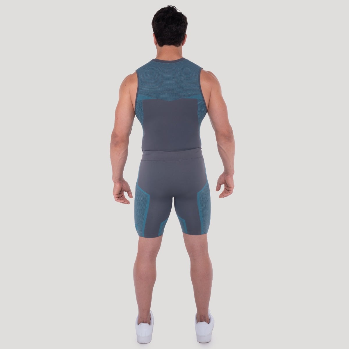 GymBeam OG1 Seamless Tanktop Grey/Blue - Rozmiar: XXL | Kolor: Szary | Waga: 0,2305 g | Opakowanie: 90 · záber 7
