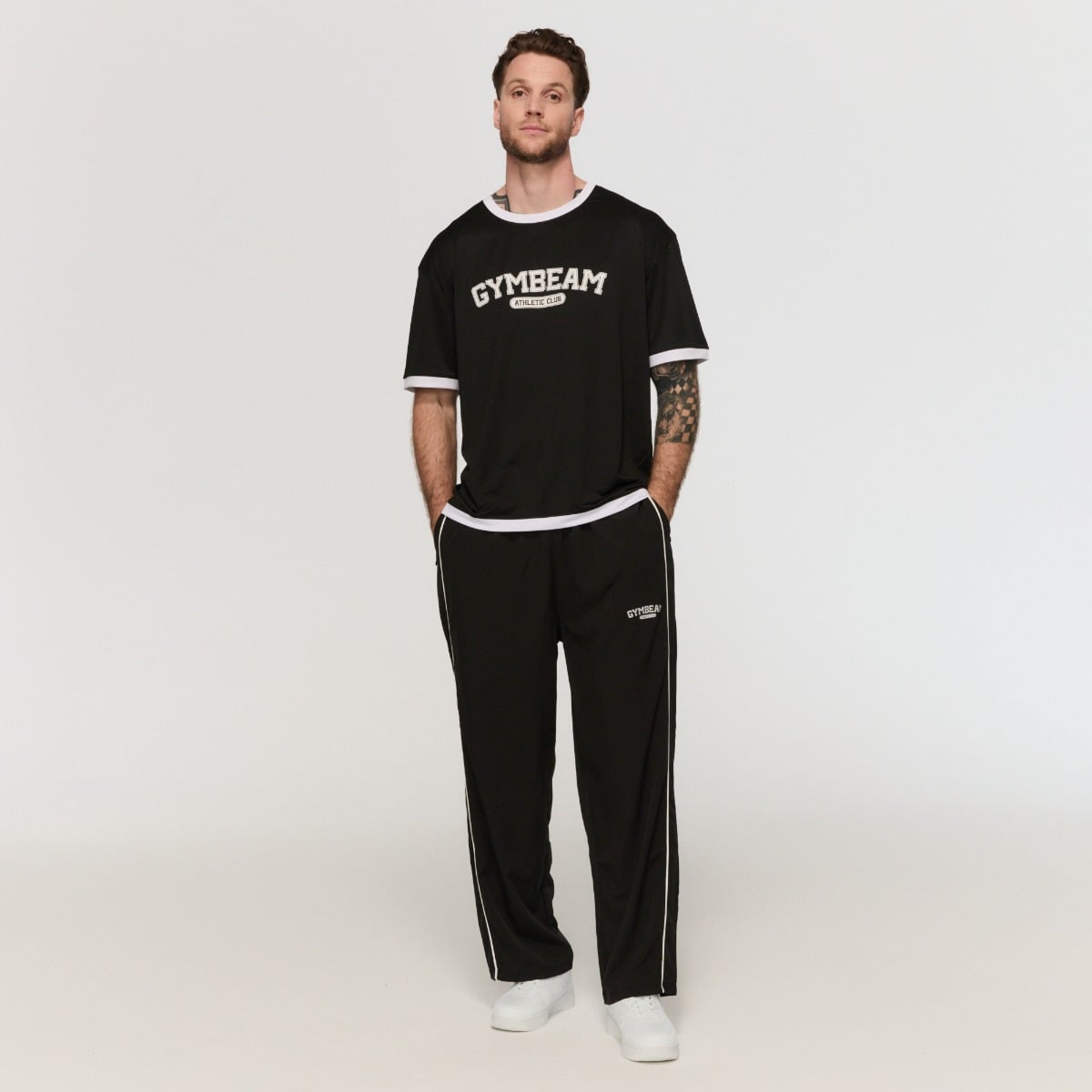GymBeam Varsity Pants Black - Kolor: Czarny | Waga: 0,29 g | Opakowanie: 60 · záber 7