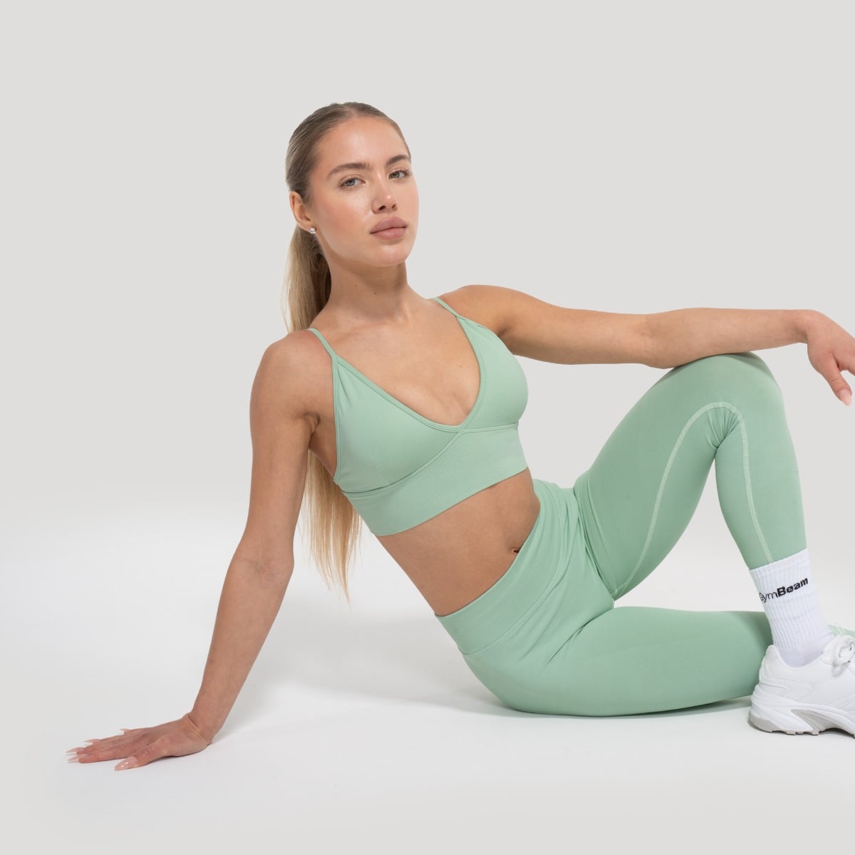 GymBeam Women‘s Luma Leggings Pistachio - Rozmiar: XL | Kolor: Zielony | Waga: 0,304 g | Opakowanie: 65 · záber 7