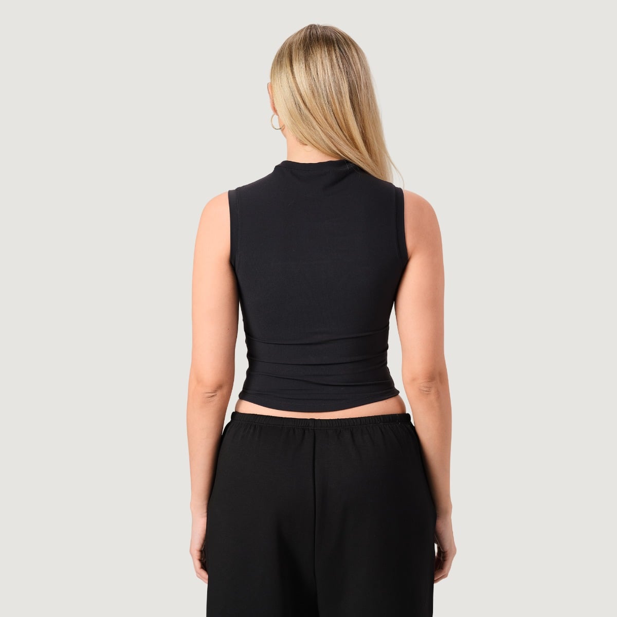 Damski top Turtleneck NEO Black - GymBeam