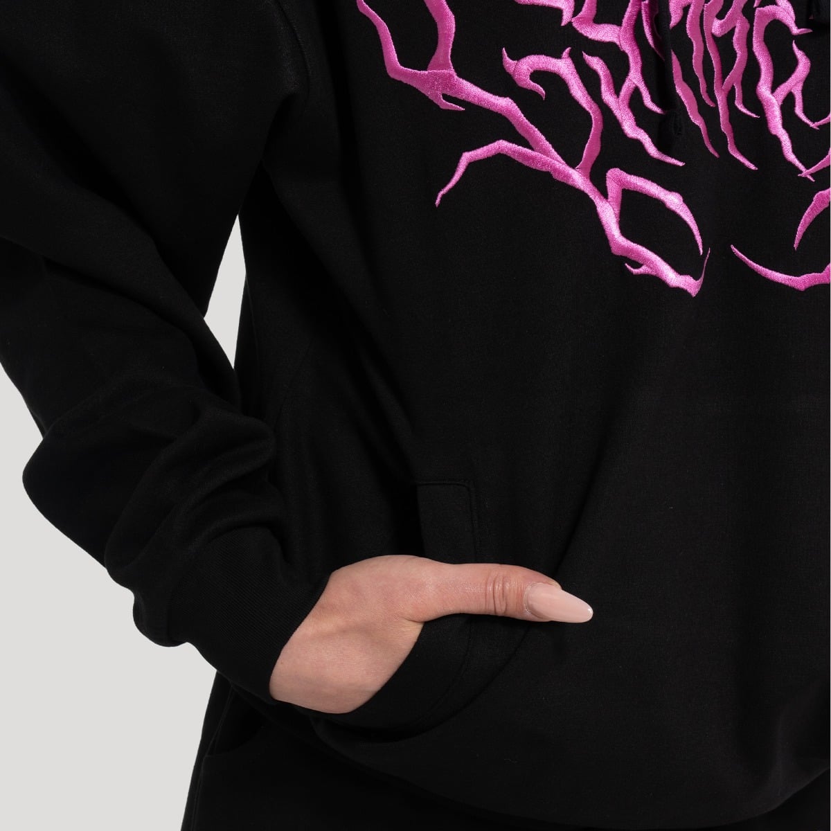 GymBeam Women‘s Thorn Hoodie Black - Rozmiar: XL | Kolor: Czarny | Waga: 0,69 g | Opakowanie: 30 · záber 6