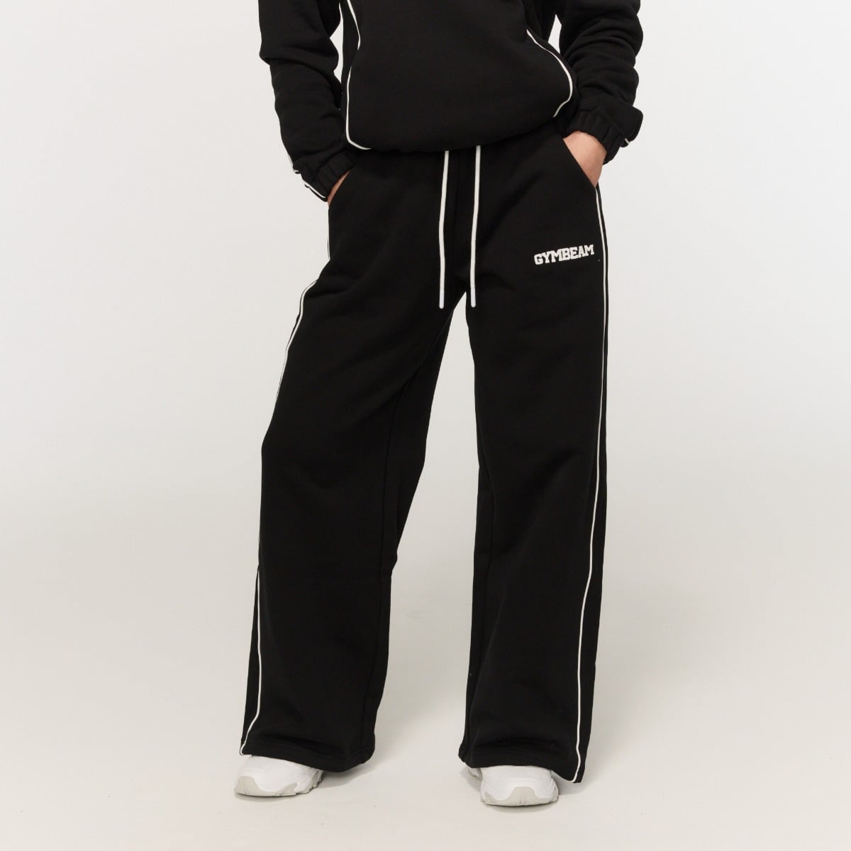 Damskie spodnie dresowe Varsity Black - GymBeam