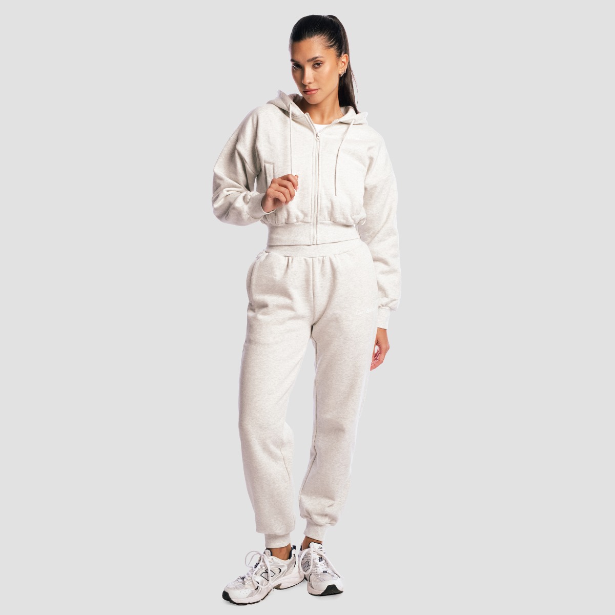 GymBeam Women‘s Base Zip Up Hoodie Cloud - Rozmiar: M | Kolor: Szary | Waga: 0,62 g | Opakowanie: 26 · záber 6